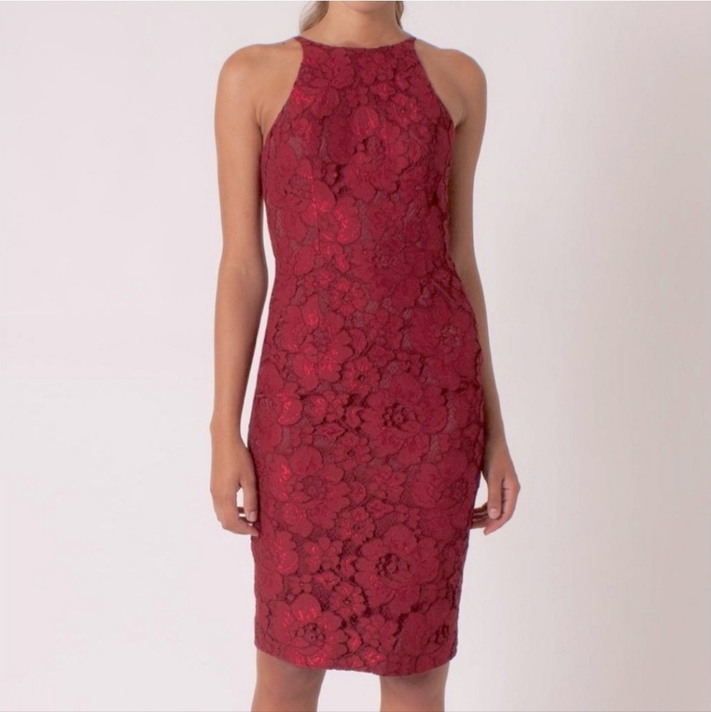 Gorgeous red lace sheath dress